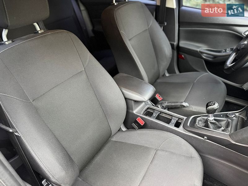 Хэтчбек Ford Focus 2016 в Василькове фото 15 Хэтчбек Ford Focus 2016 в Василькове