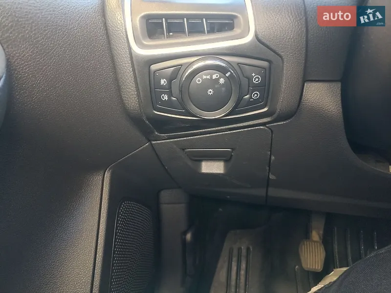 Ford Focus 2011 VIN WF0LXXGCBLBT68575 фото оголошення 14 з 73