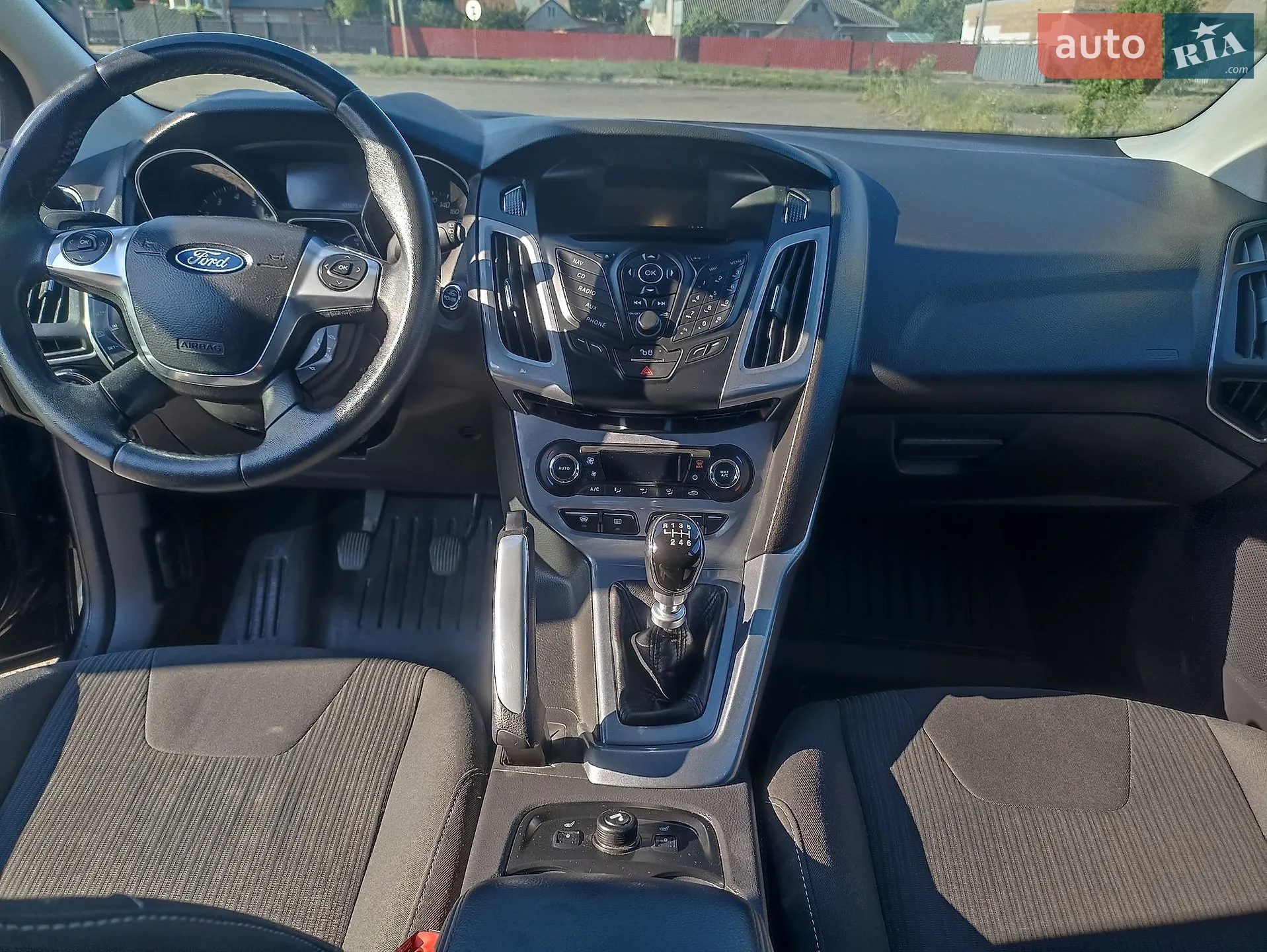 2011 Ford Focus - мініатюра 9