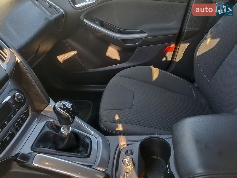 Ford Focus 2011 VIN WF0LXXGCBLBT68575 фото оголошення 10 з 73