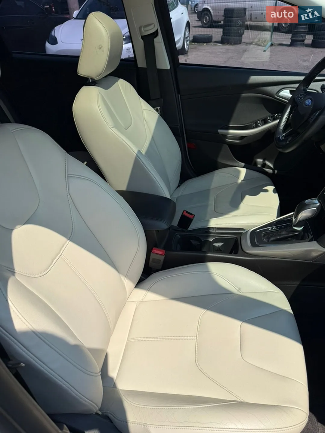 2015 Ford Focus - мініатюра 25