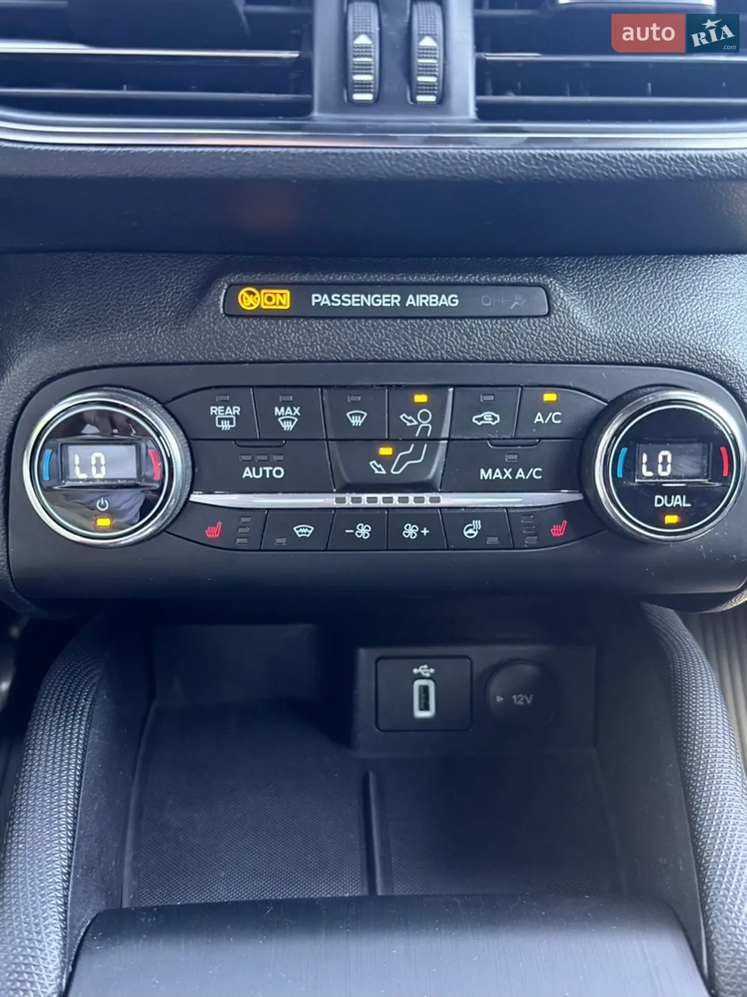2020 Ford Focus - мініатюра 22