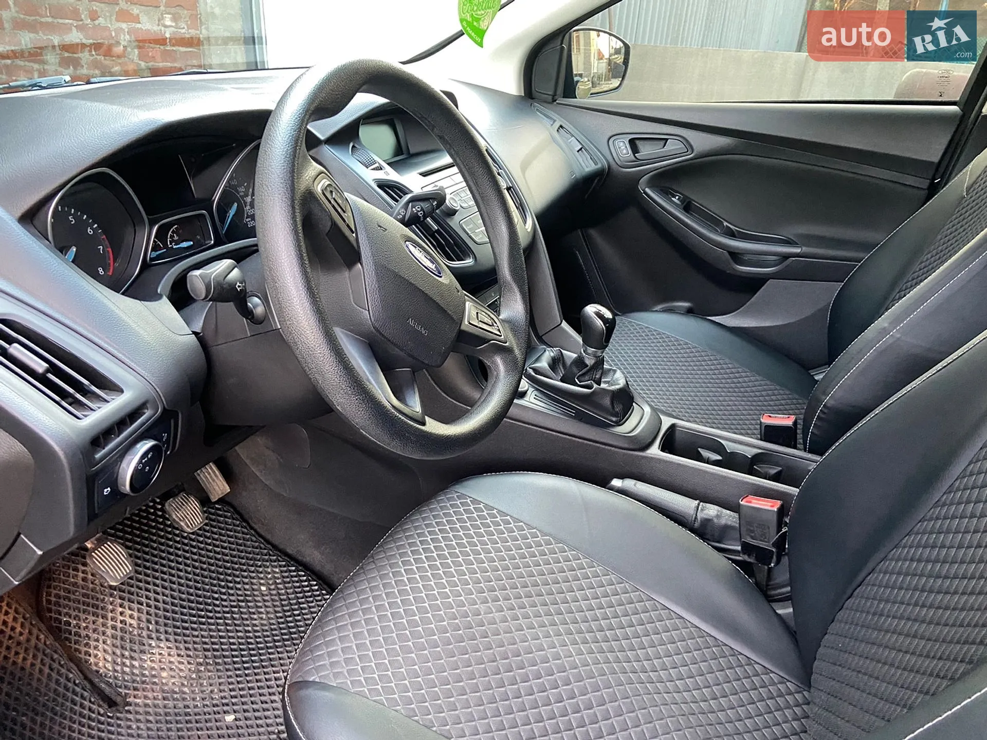 2015 Ford Focus - мініатюра 11