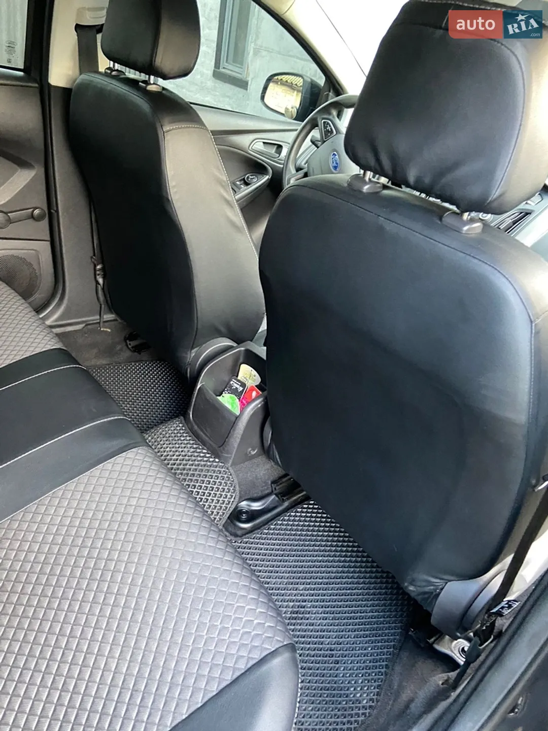 2015 Ford Focus - мініатюра 22
