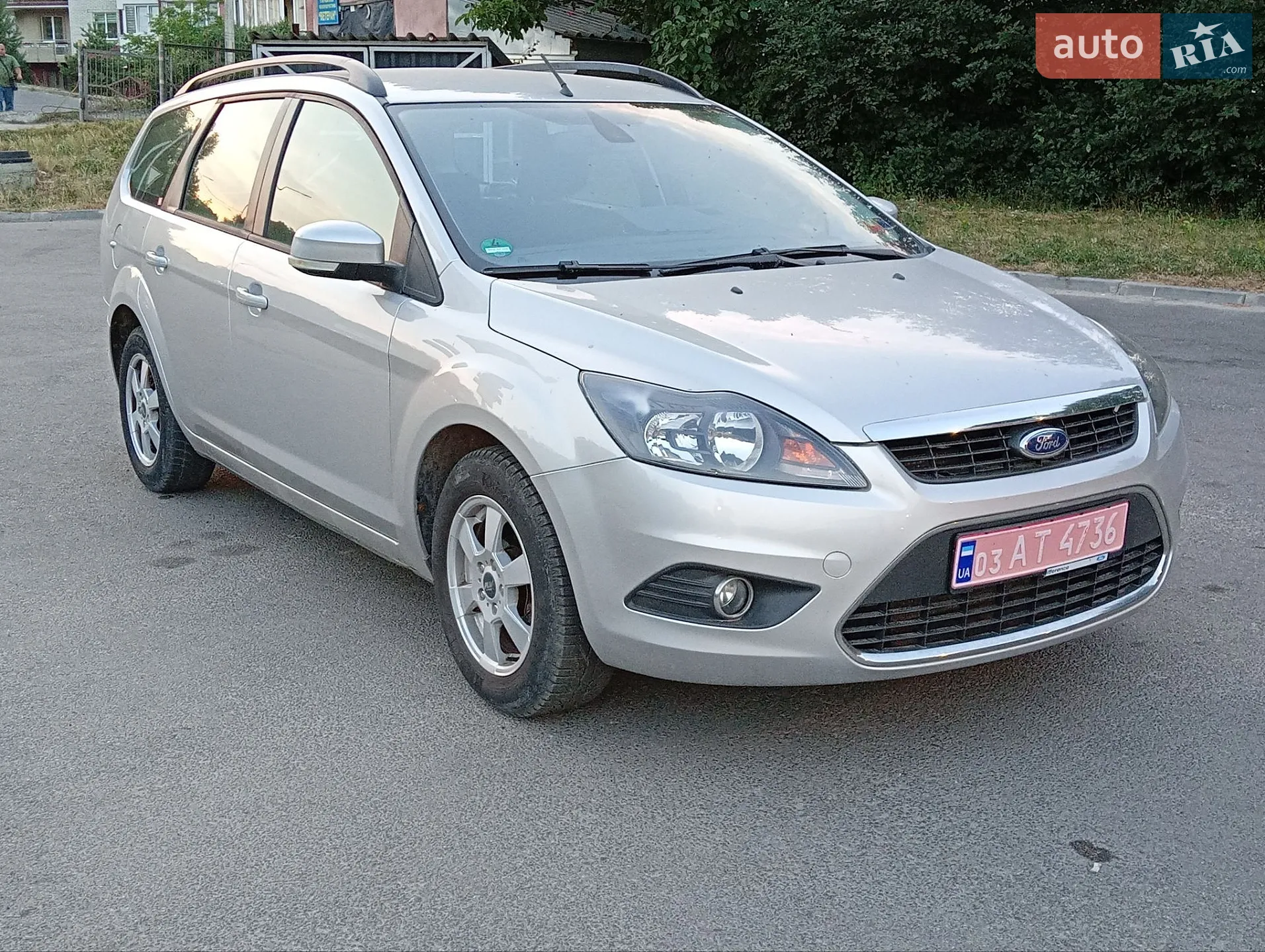 2010 Ford Focus - мініатюра 3