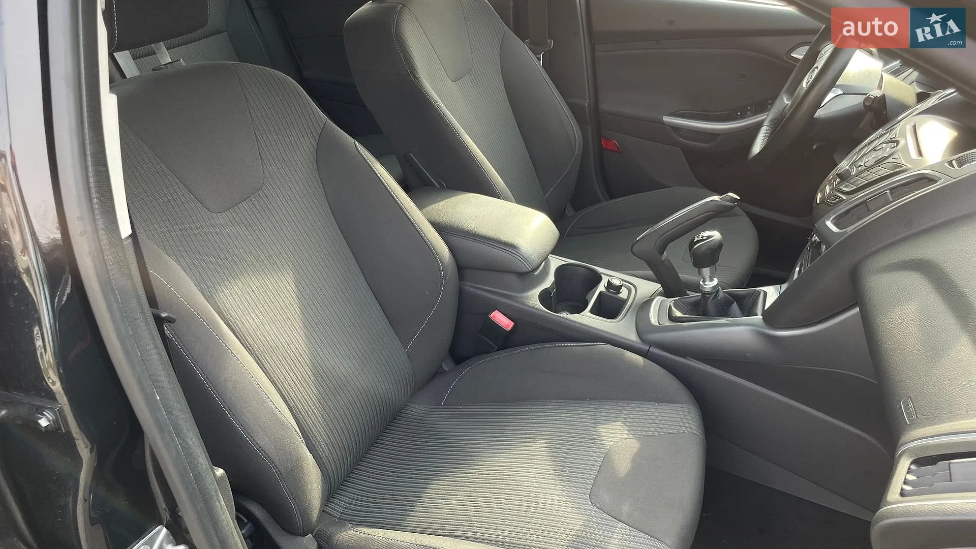 2012 Ford Focus - мініатюра 27