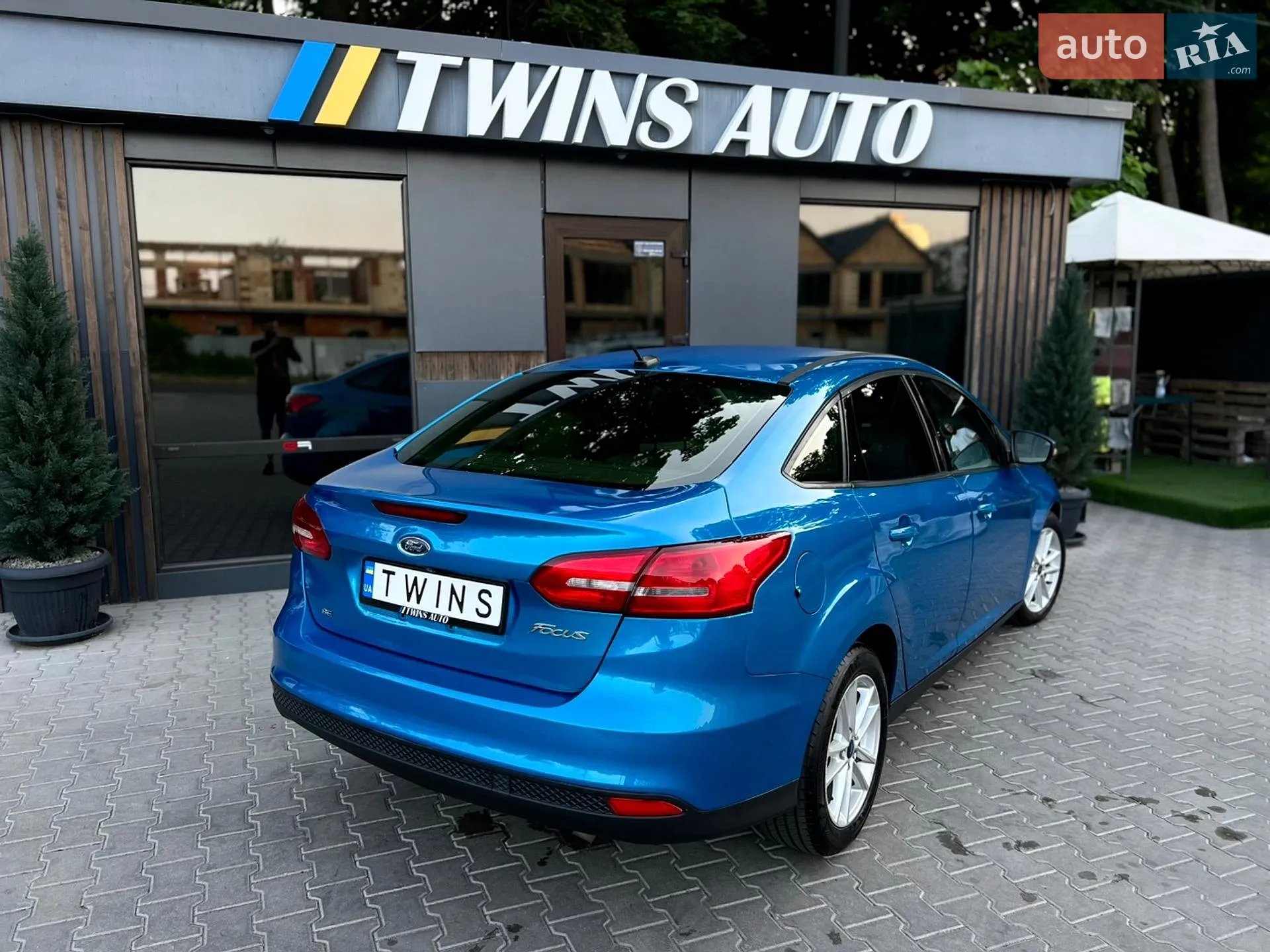 2017 Ford Focus - мініатюра 18