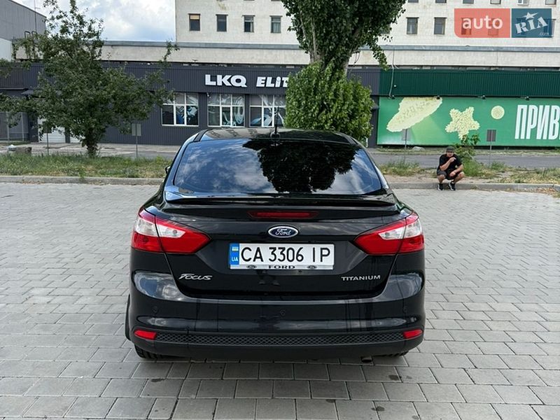 Седан Ford Focus 2012 в Черкасах