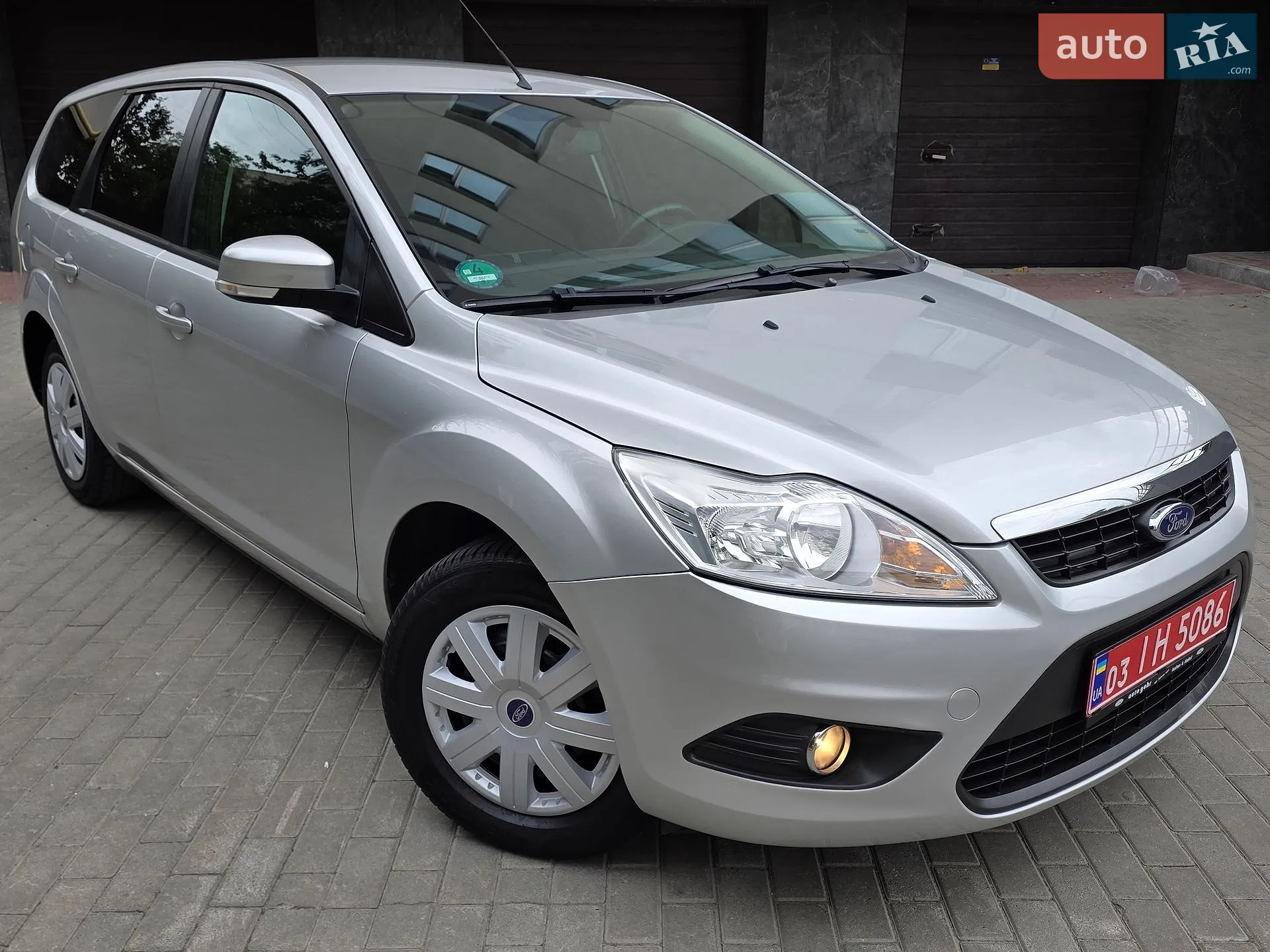 2010 Ford Focus - мініатюра 16