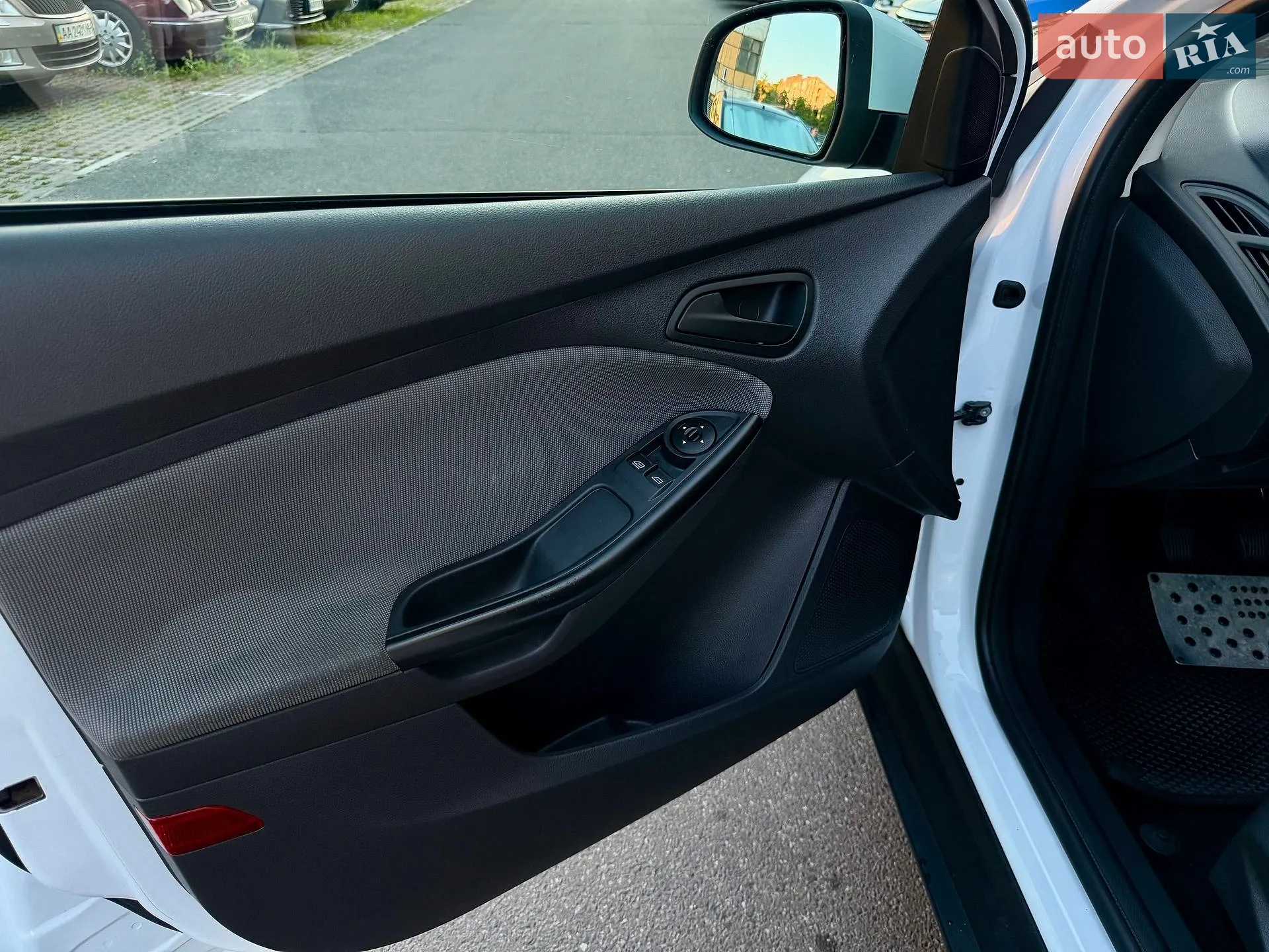 2014 Ford Focus - мініатюра 15