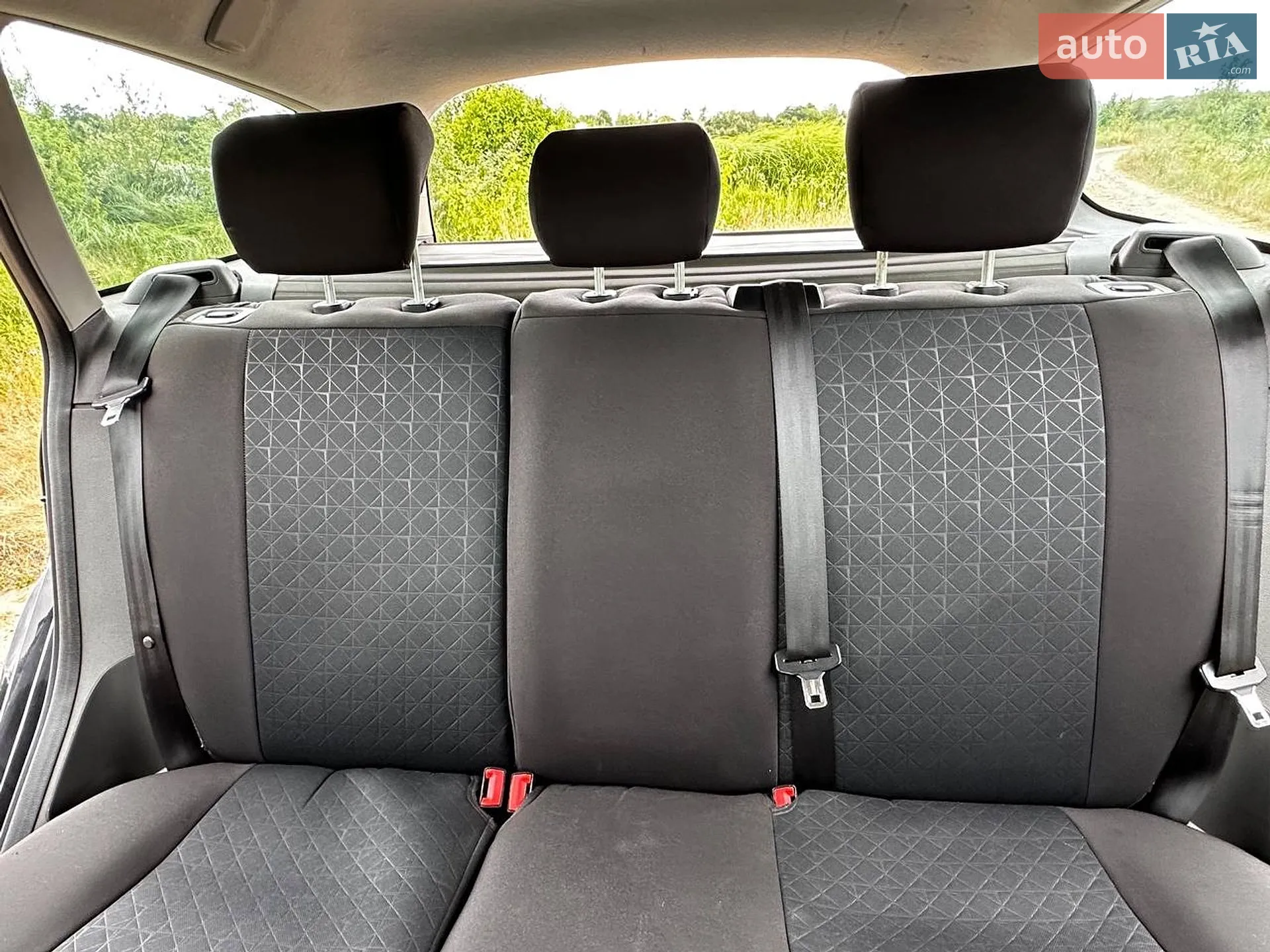 2010 Ford Focus - мініатюра 72