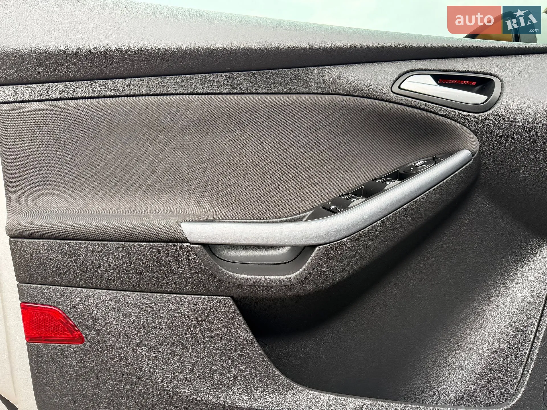 2013 Ford Focus - мініатюра 91