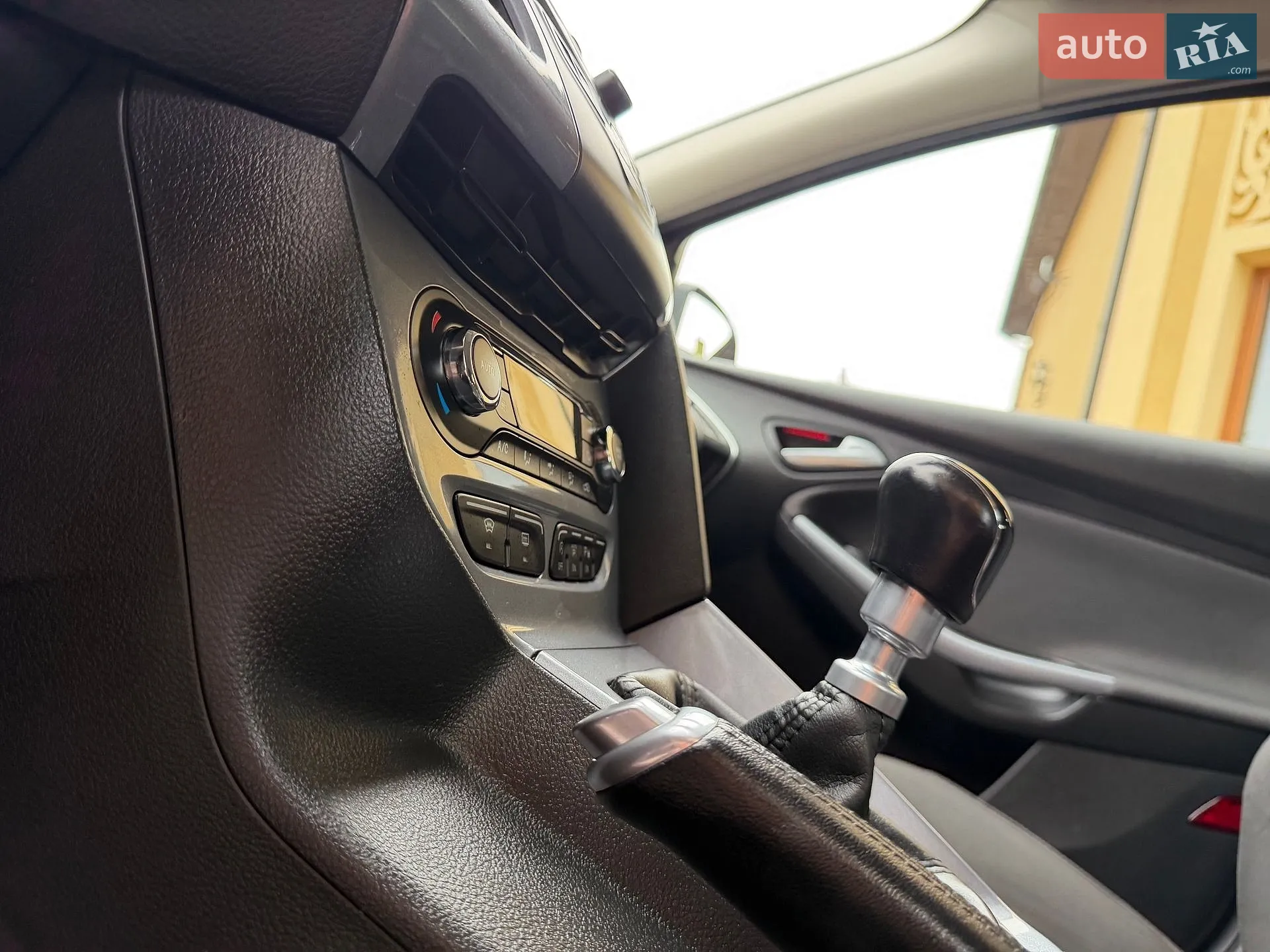 2013 Ford Focus - мініатюра 92