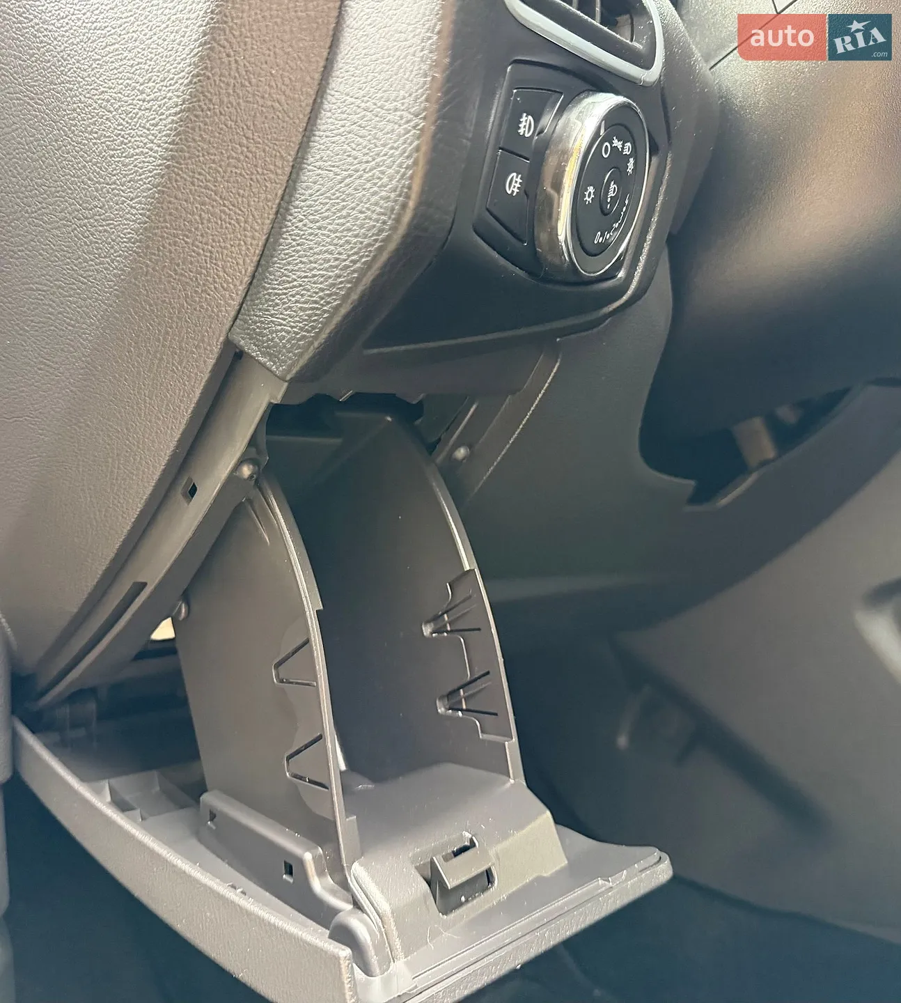 2013 Ford Focus - мініатюра 96