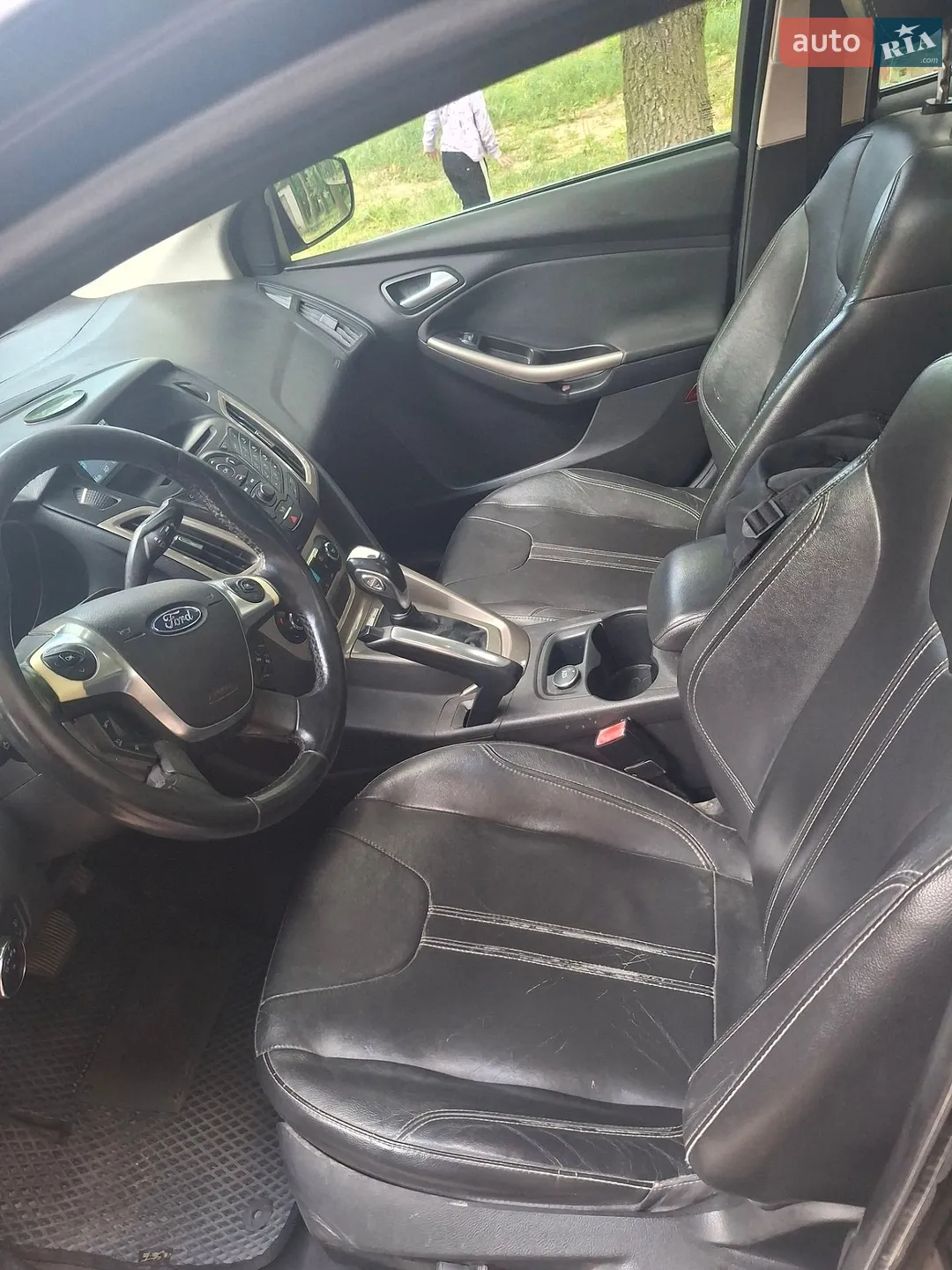 2011 Ford Focus - мініатюра 2