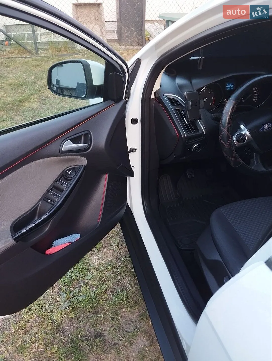 2012 Ford Focus - мініатюра 13