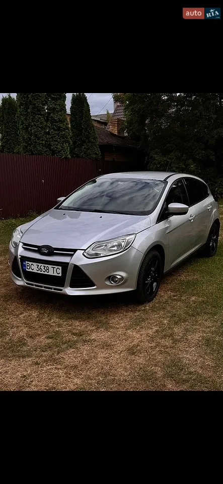 2010 Ford Focus - мініатюра 17
