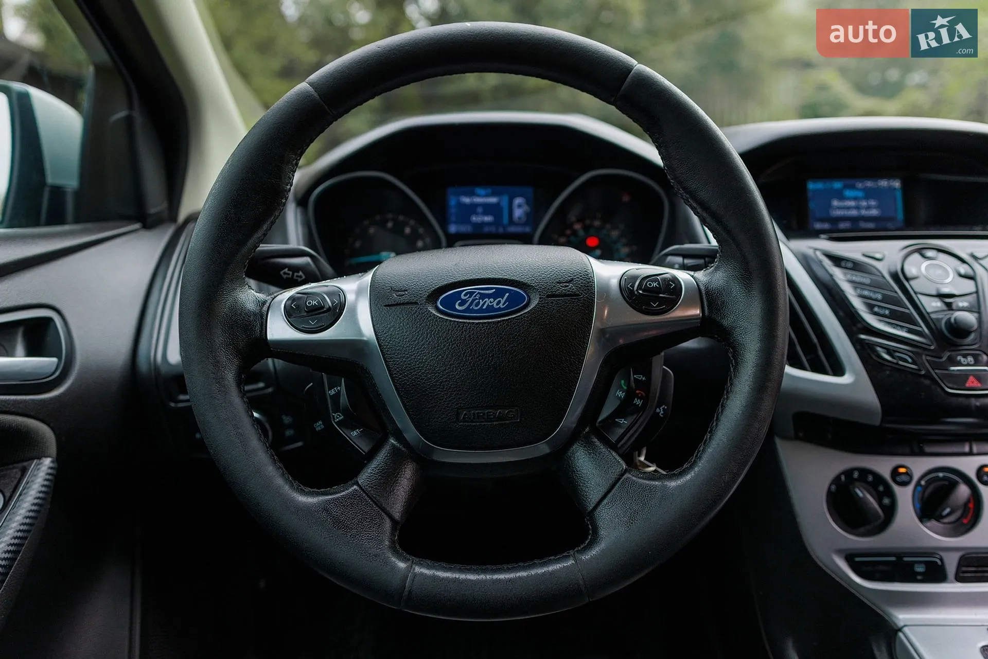 2011 Ford Focus - мініатюра 10