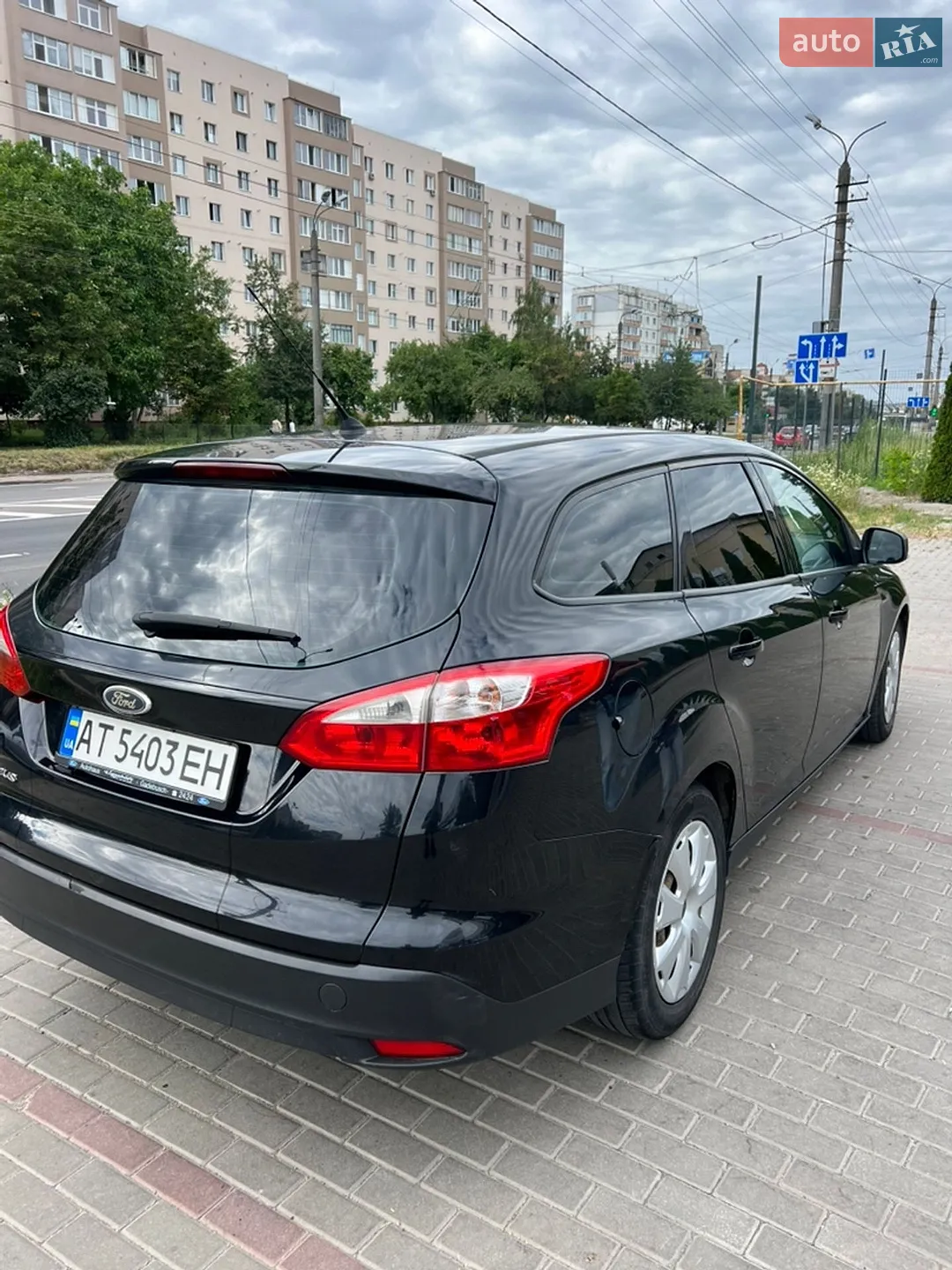 2011 Ford Focus - мініатюра 2