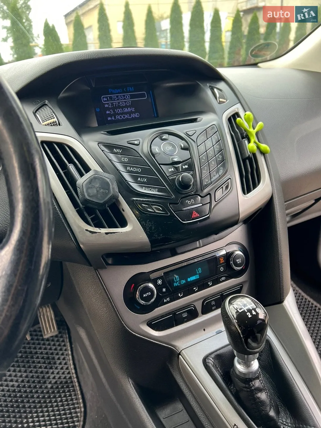 2011 Ford Focus - мініатюра 28