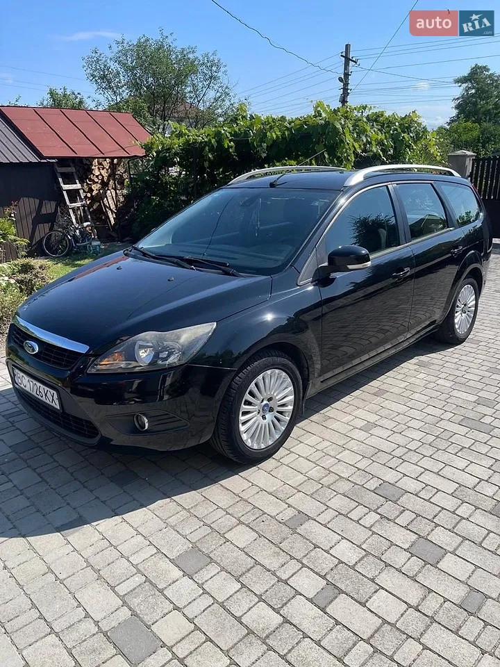 2010 Ford Focus - мініатюра 16