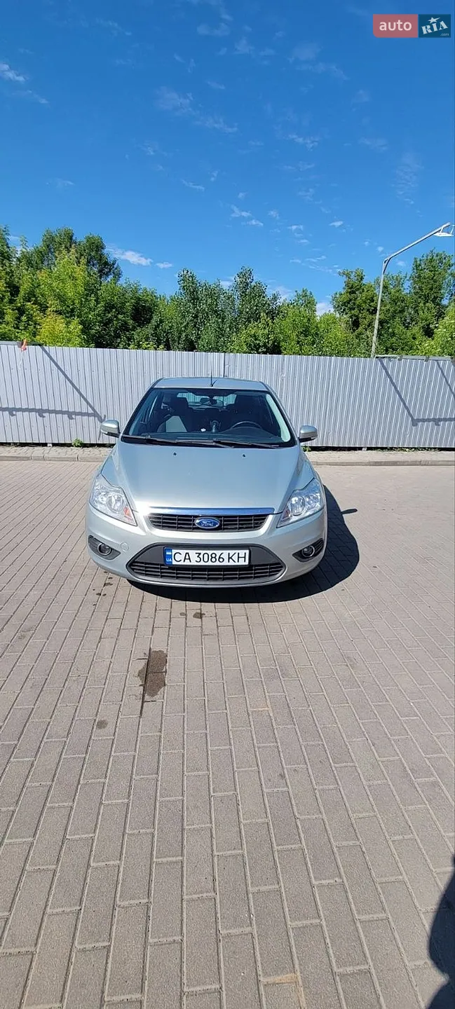 2010 Ford Focus - мініатюра 14