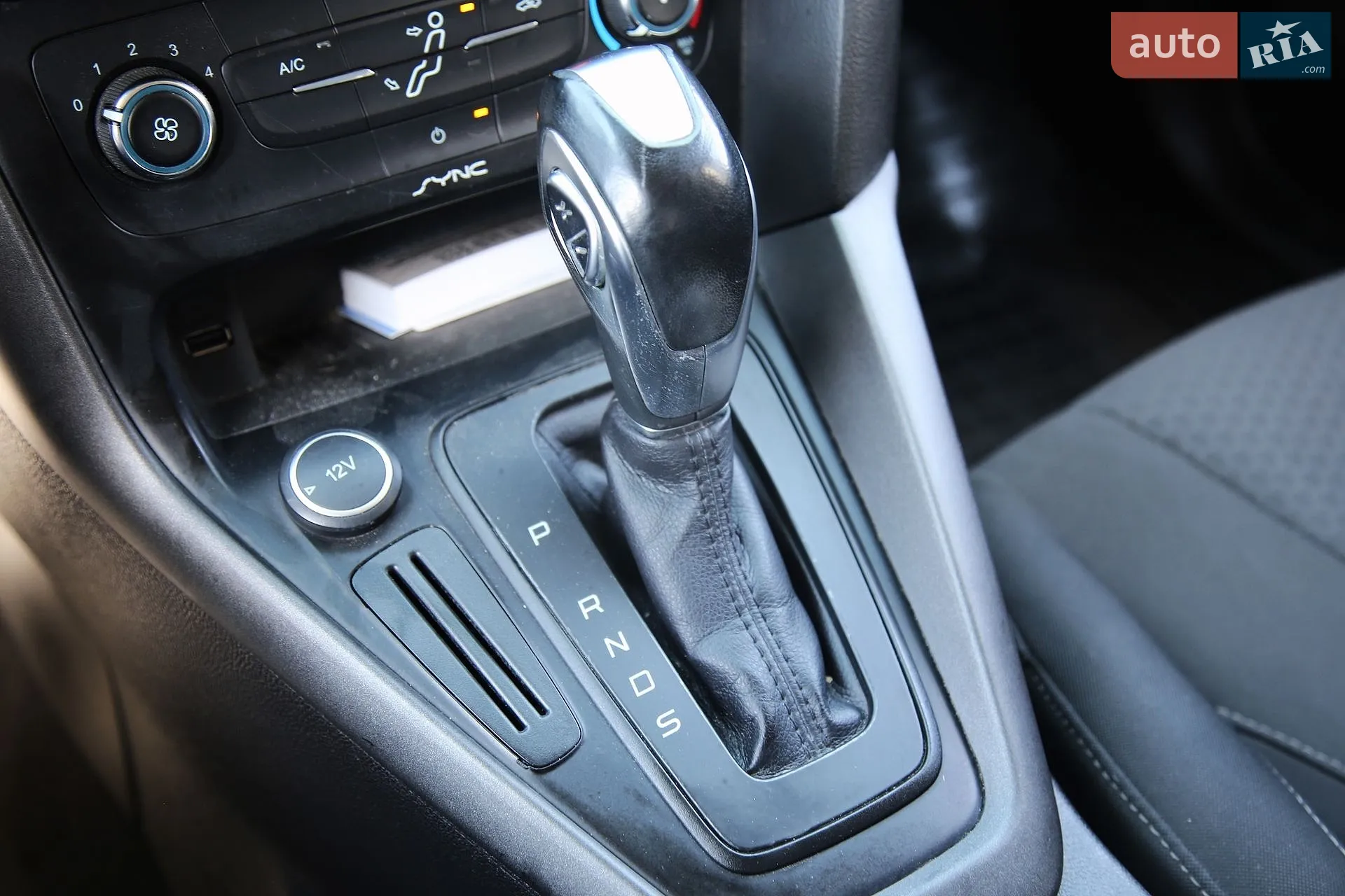 2015 Ford Focus - мініатюра 19