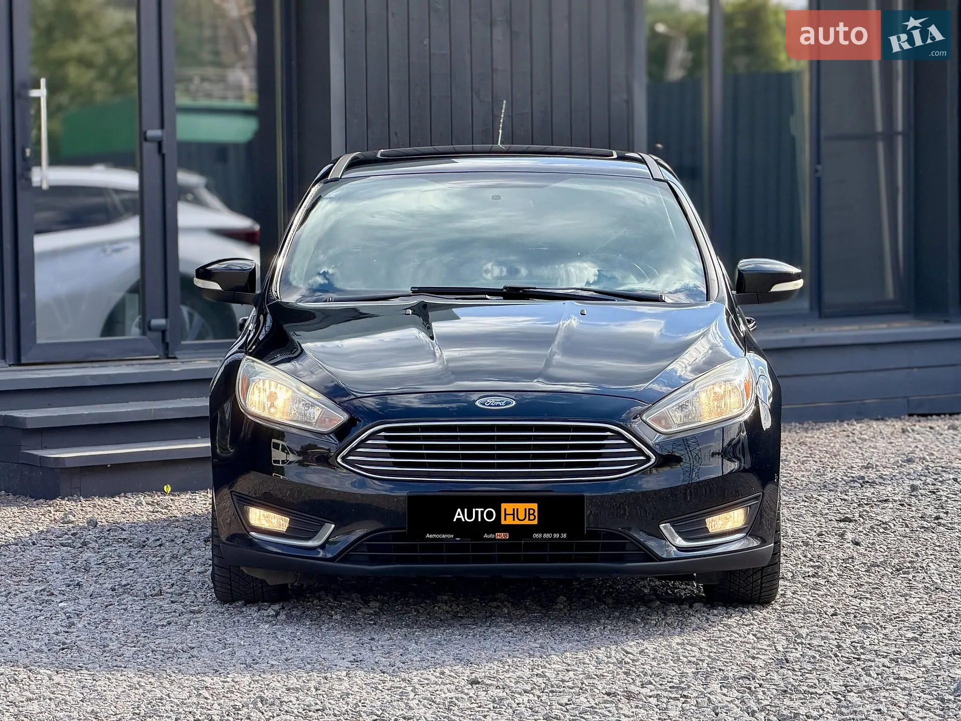2017 Ford Focus - мініатюра 2