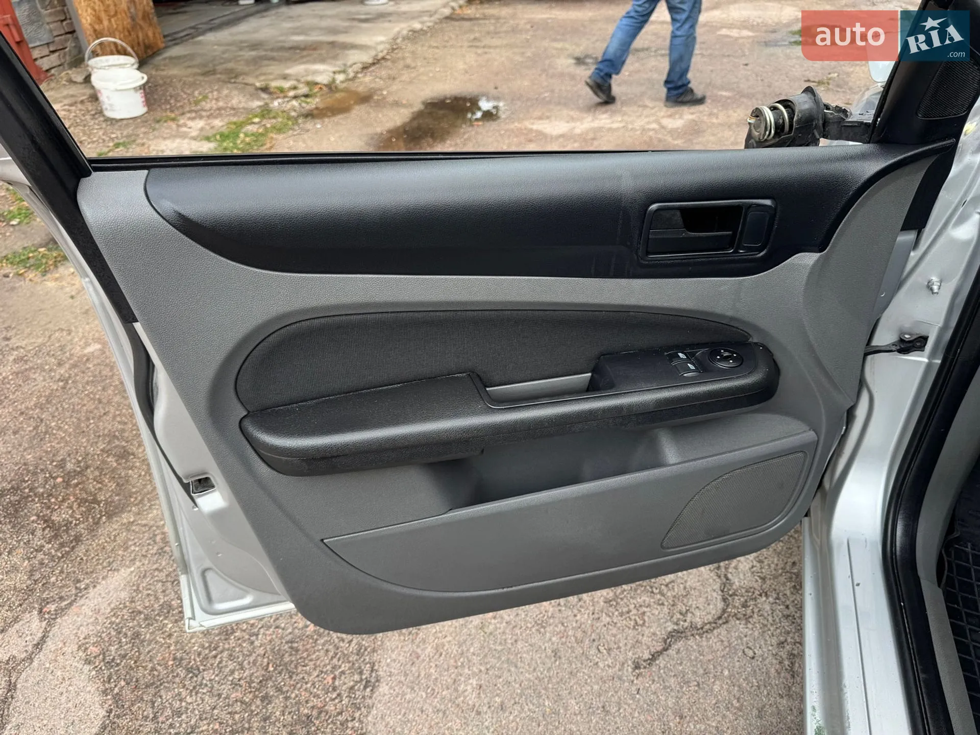 2011 Ford Focus - мініатюра 22