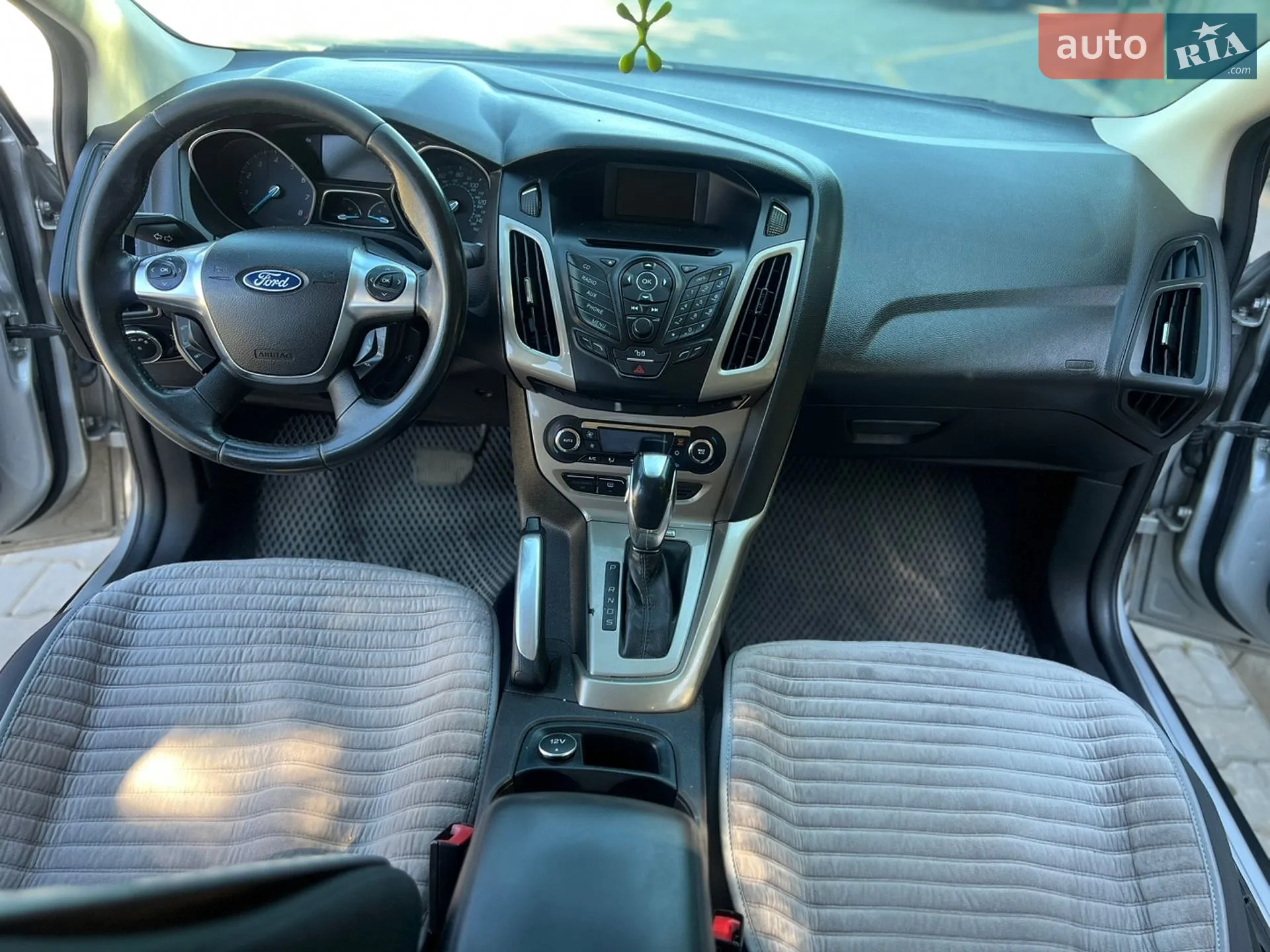 2012 Ford Focus - мініатюра 11