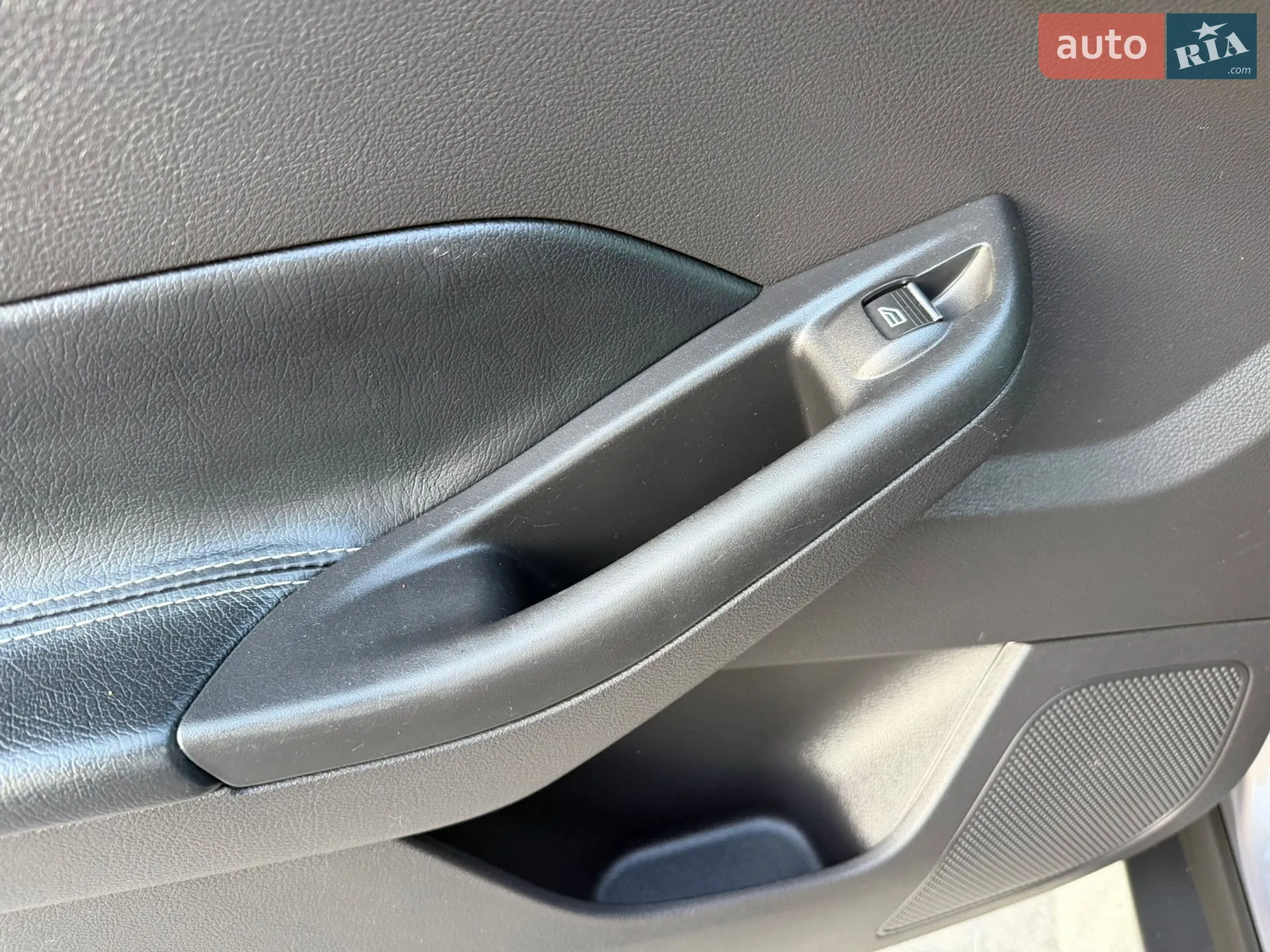 2013 Ford Focus - мініатюра 109