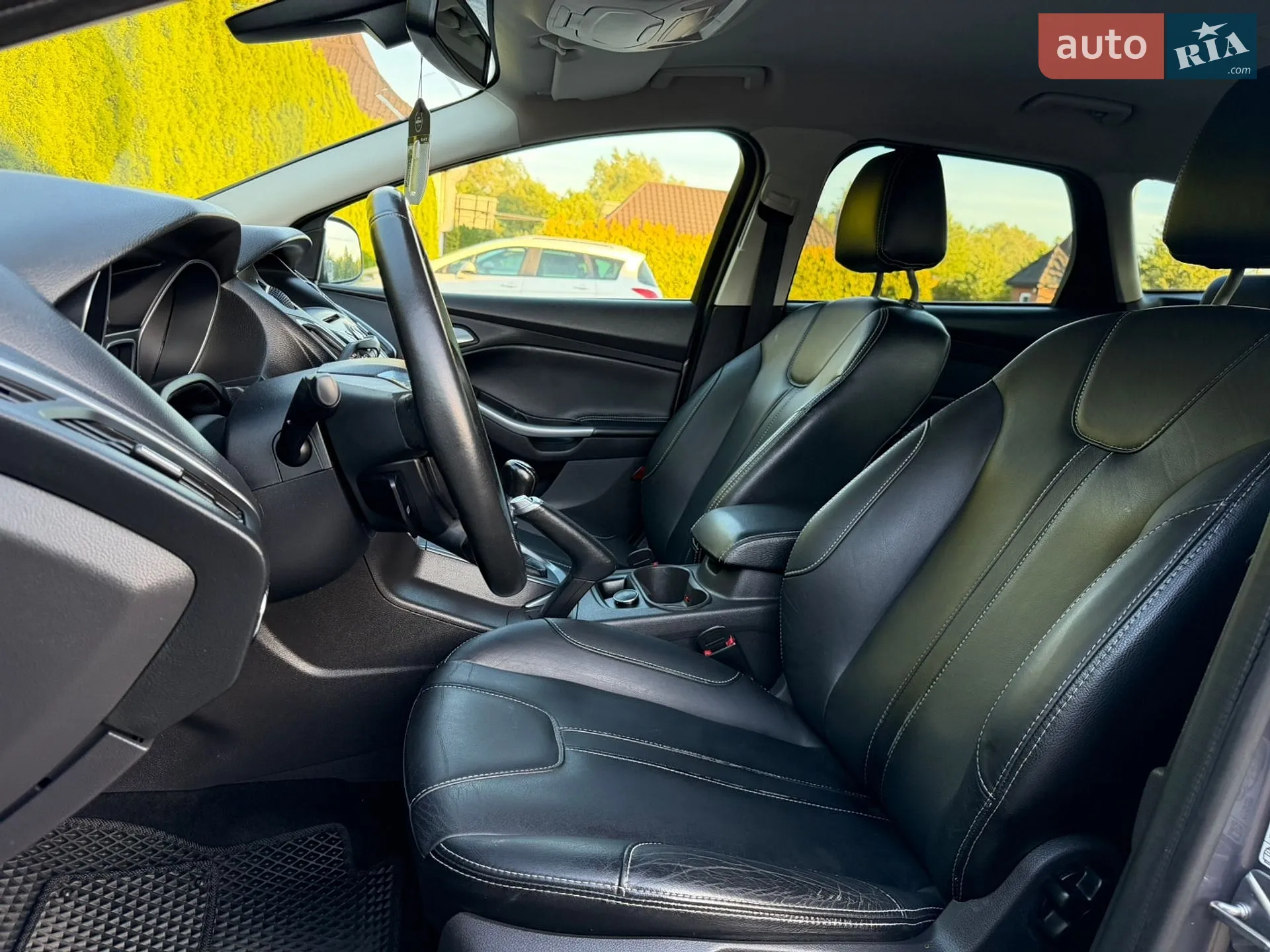 2013 Ford Focus - мініатюра 129