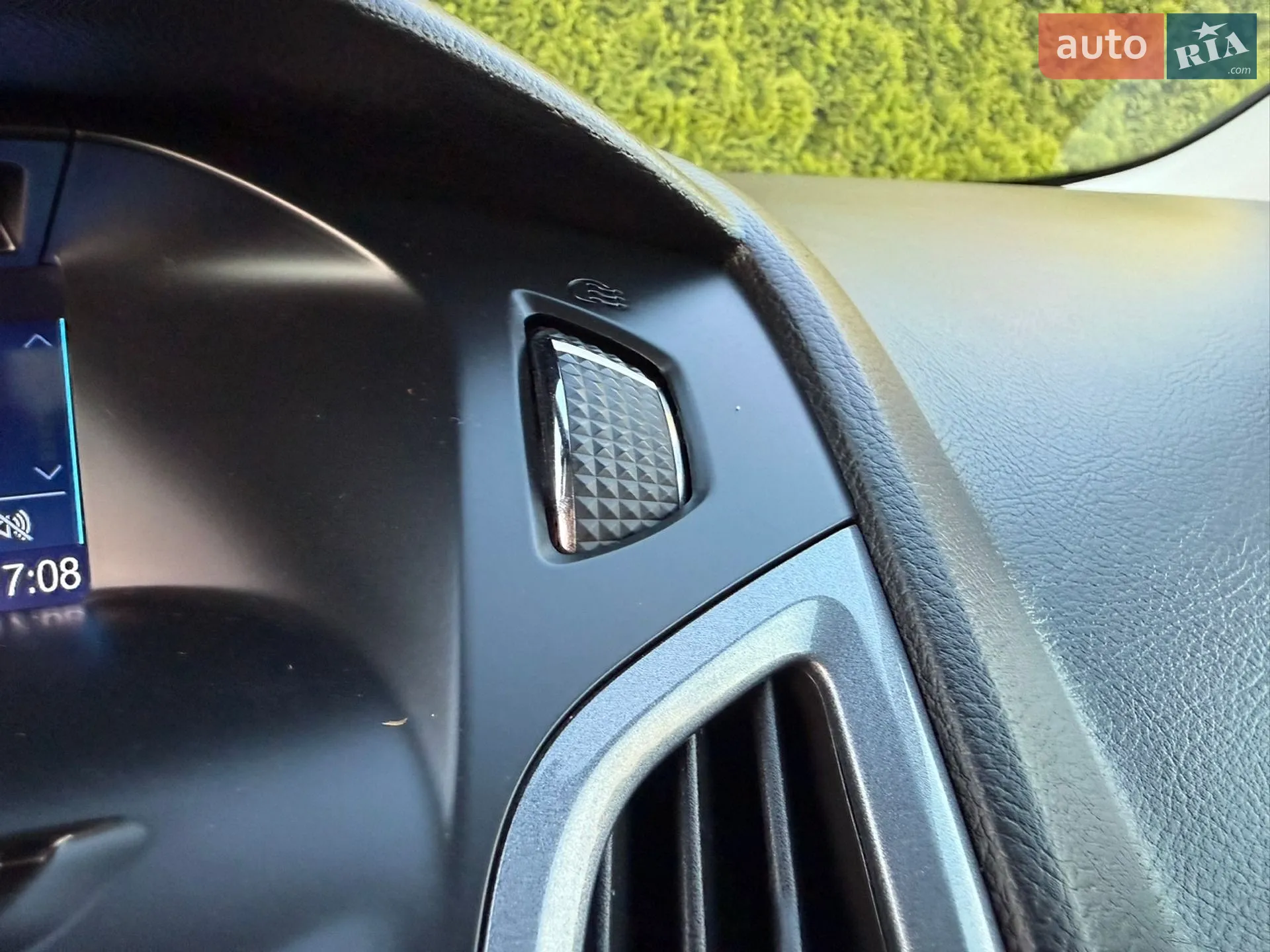 2013 Ford Focus - мініатюра 138