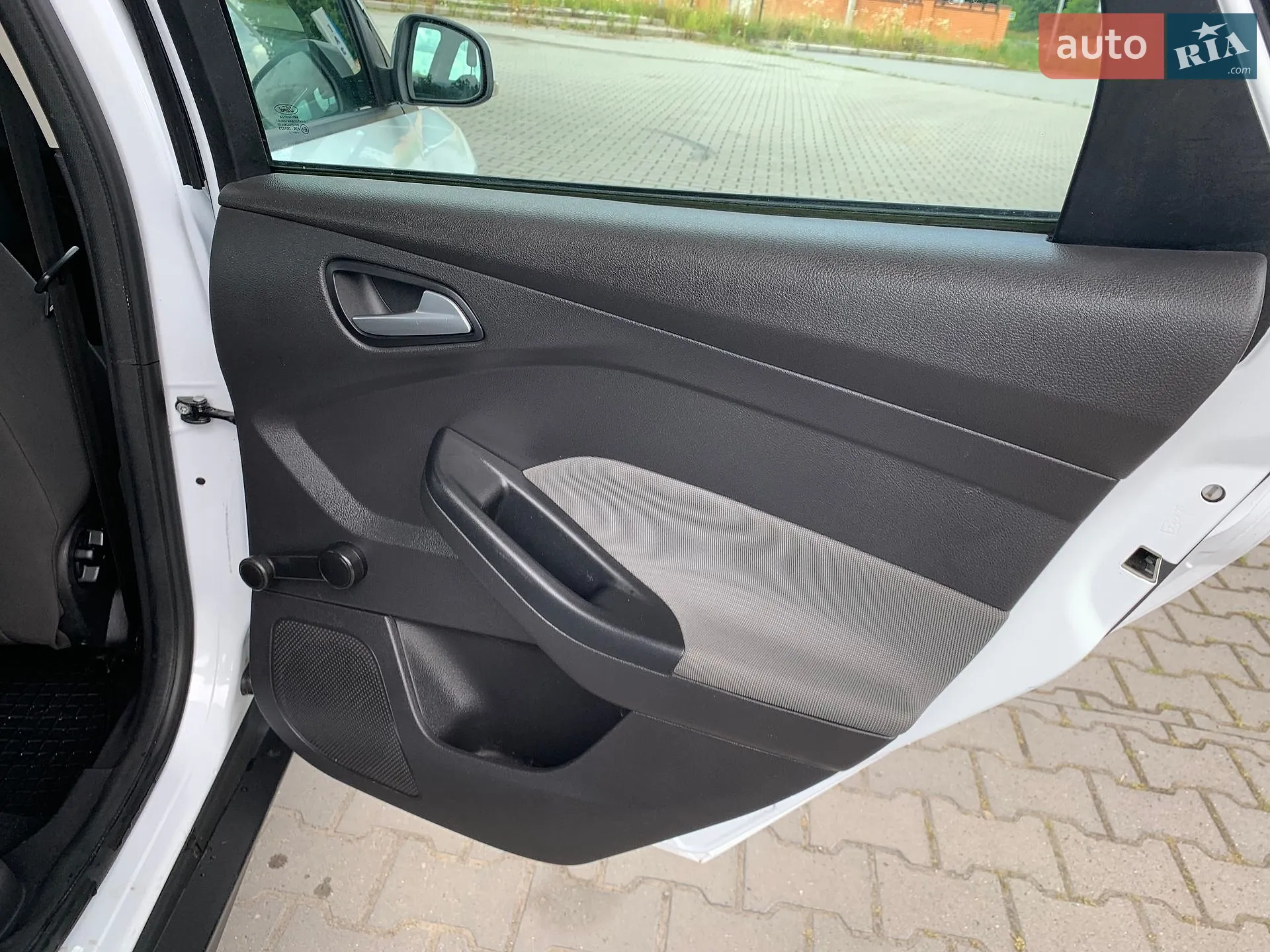 2013 Ford Focus - мініатюра 14