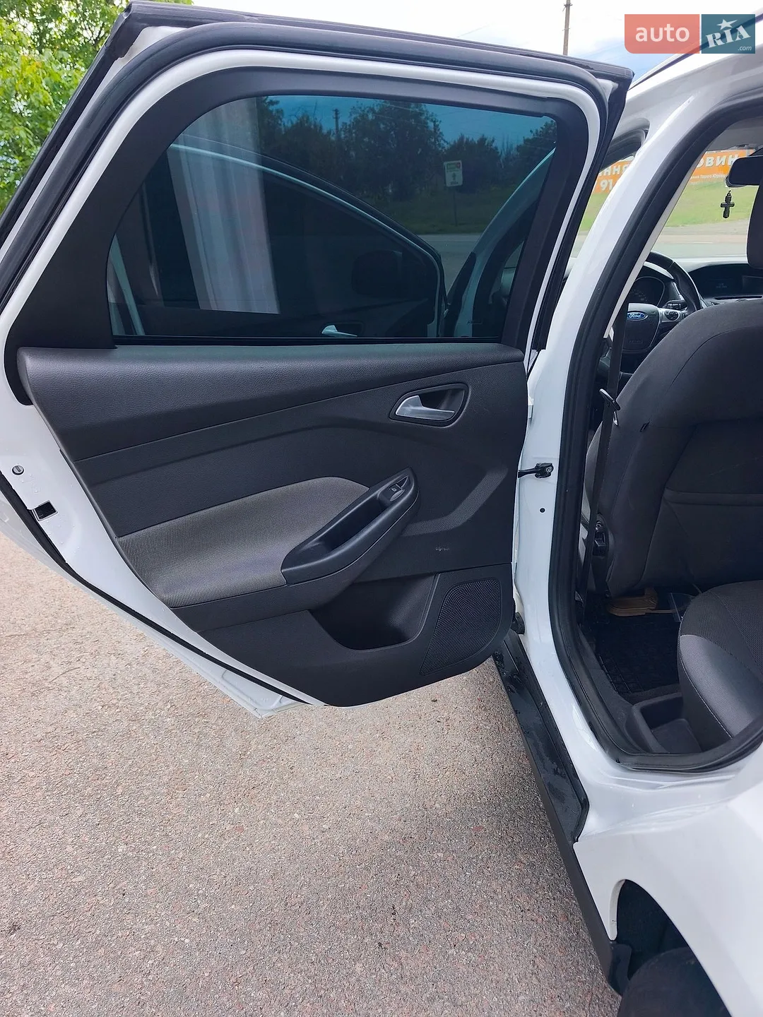 2012 Ford Focus - мініатюра 12