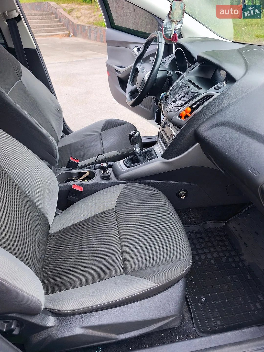 2012 Ford Focus - мініатюра 15