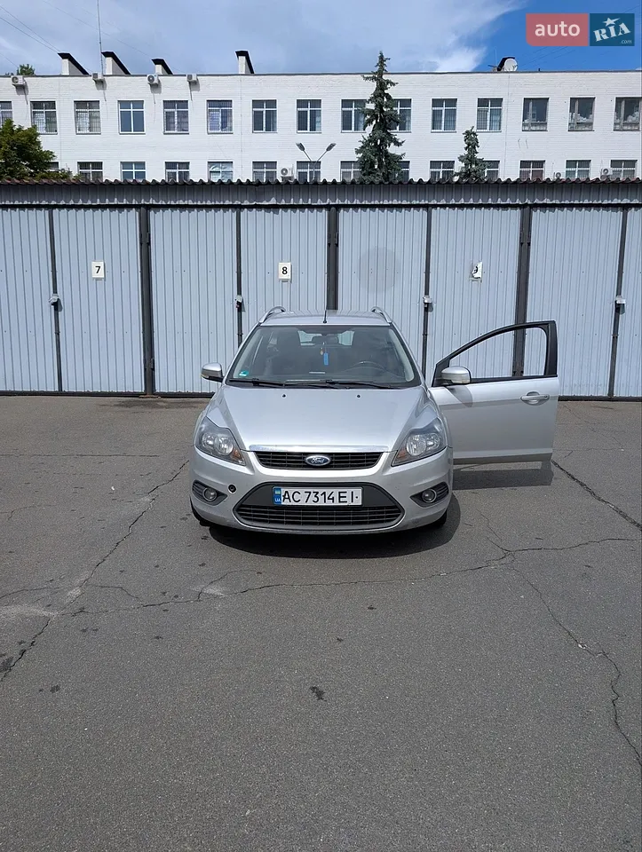 2010 Ford Focus - мініатюра 28