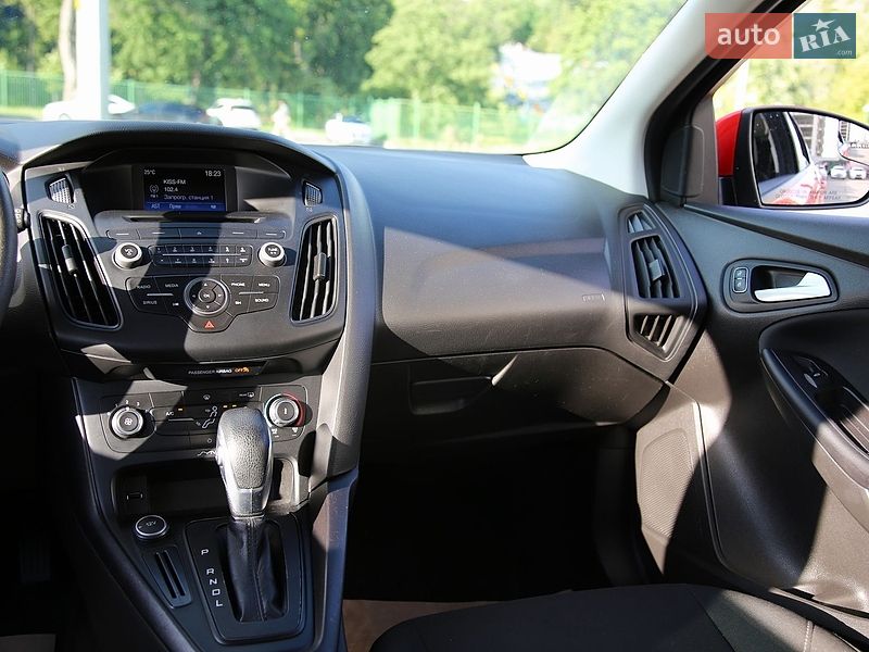 Хэтчбек Ford Focus 2017 в Харькове