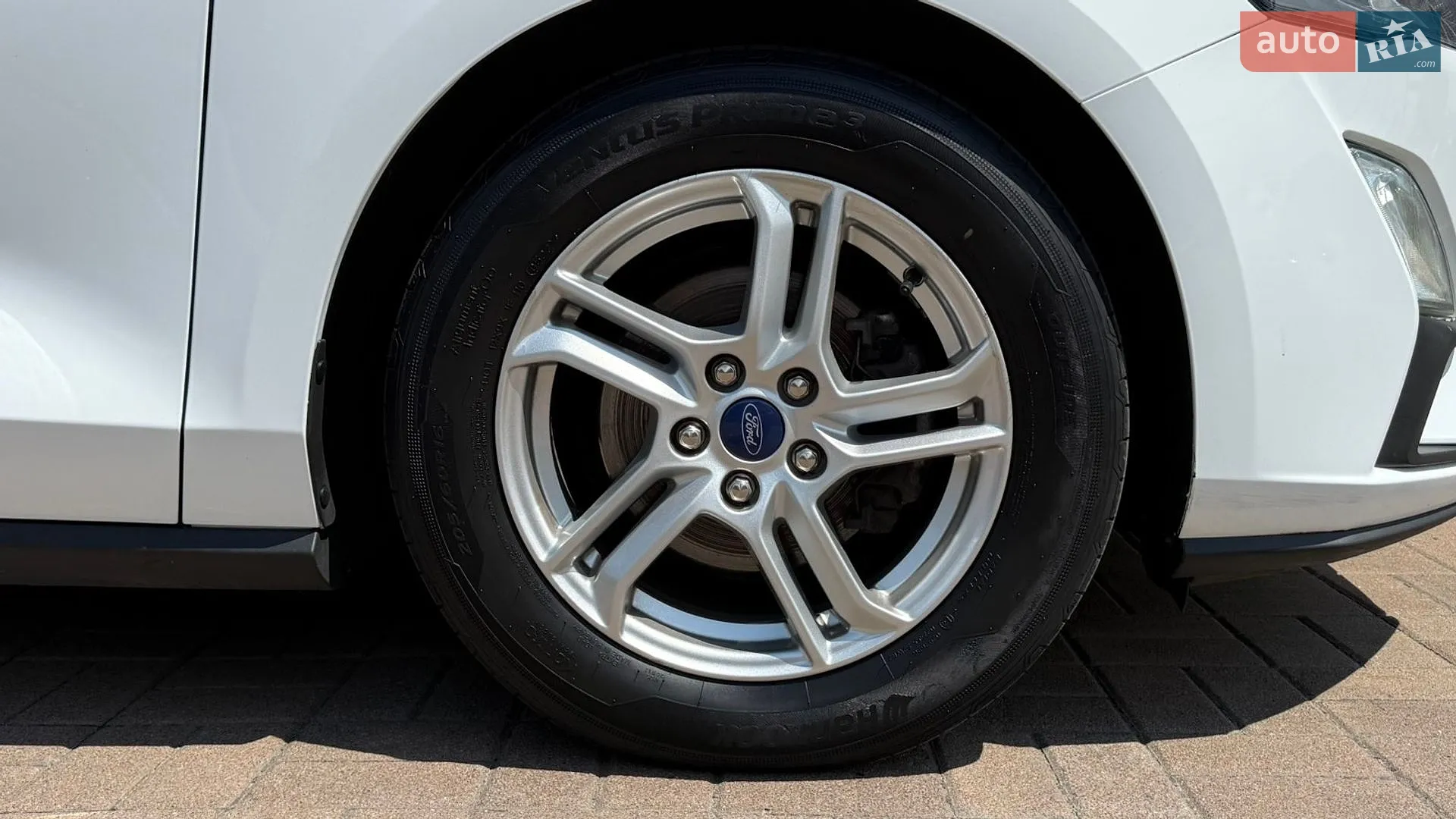 2020 Ford Focus - мініатюра 15
