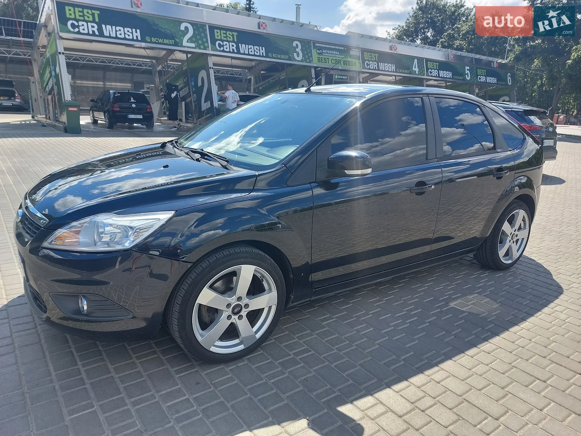 2010 Ford Focus - мініатюра 8