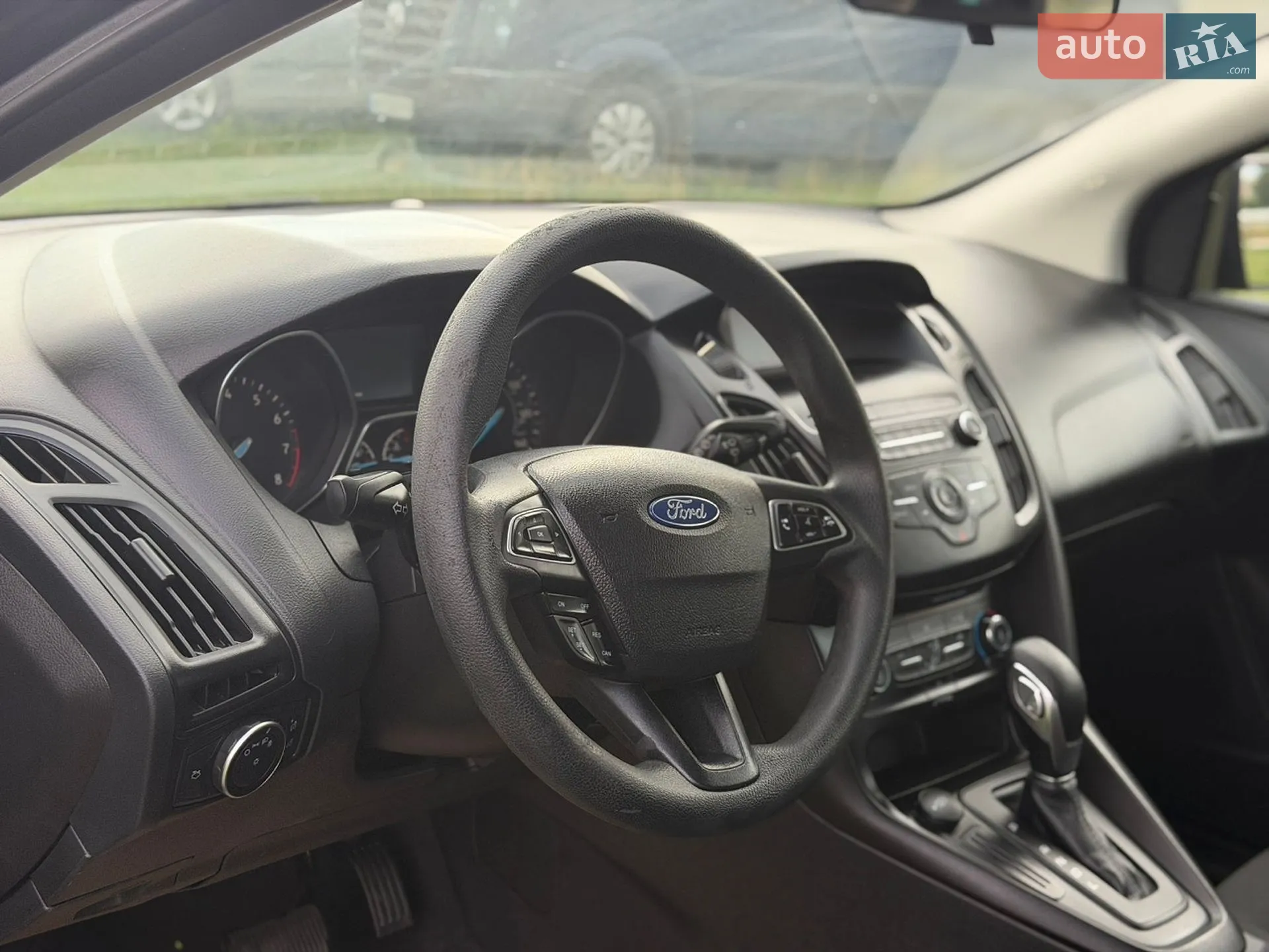 2018 Ford Focus - мініатюра 19