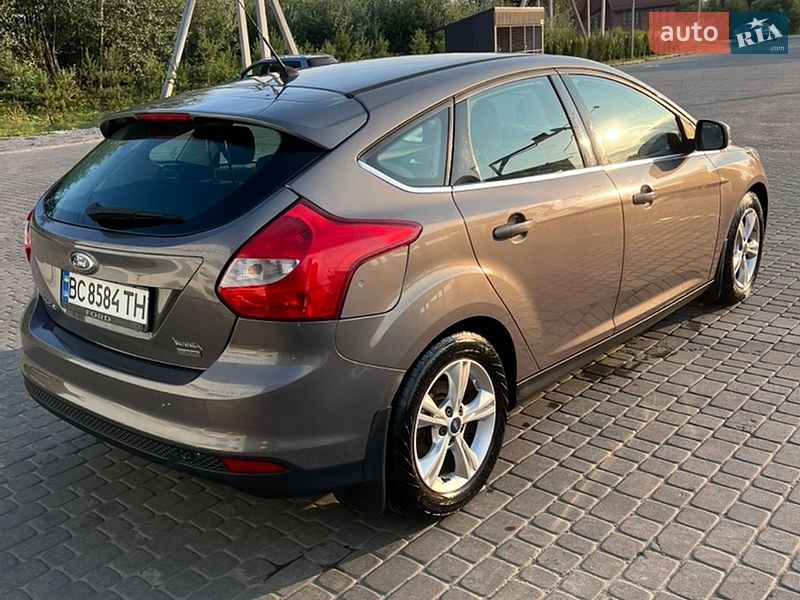 Хэтчбек Ford Focus 2013 в Львове