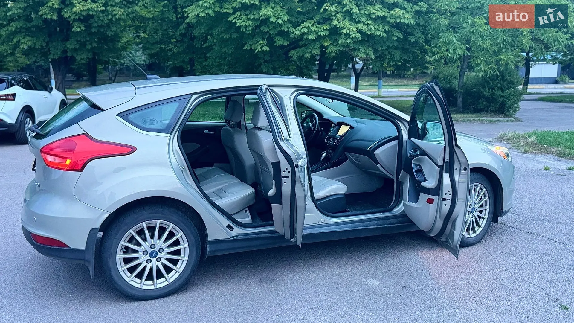 2015 Ford Focus - мініатюра 17