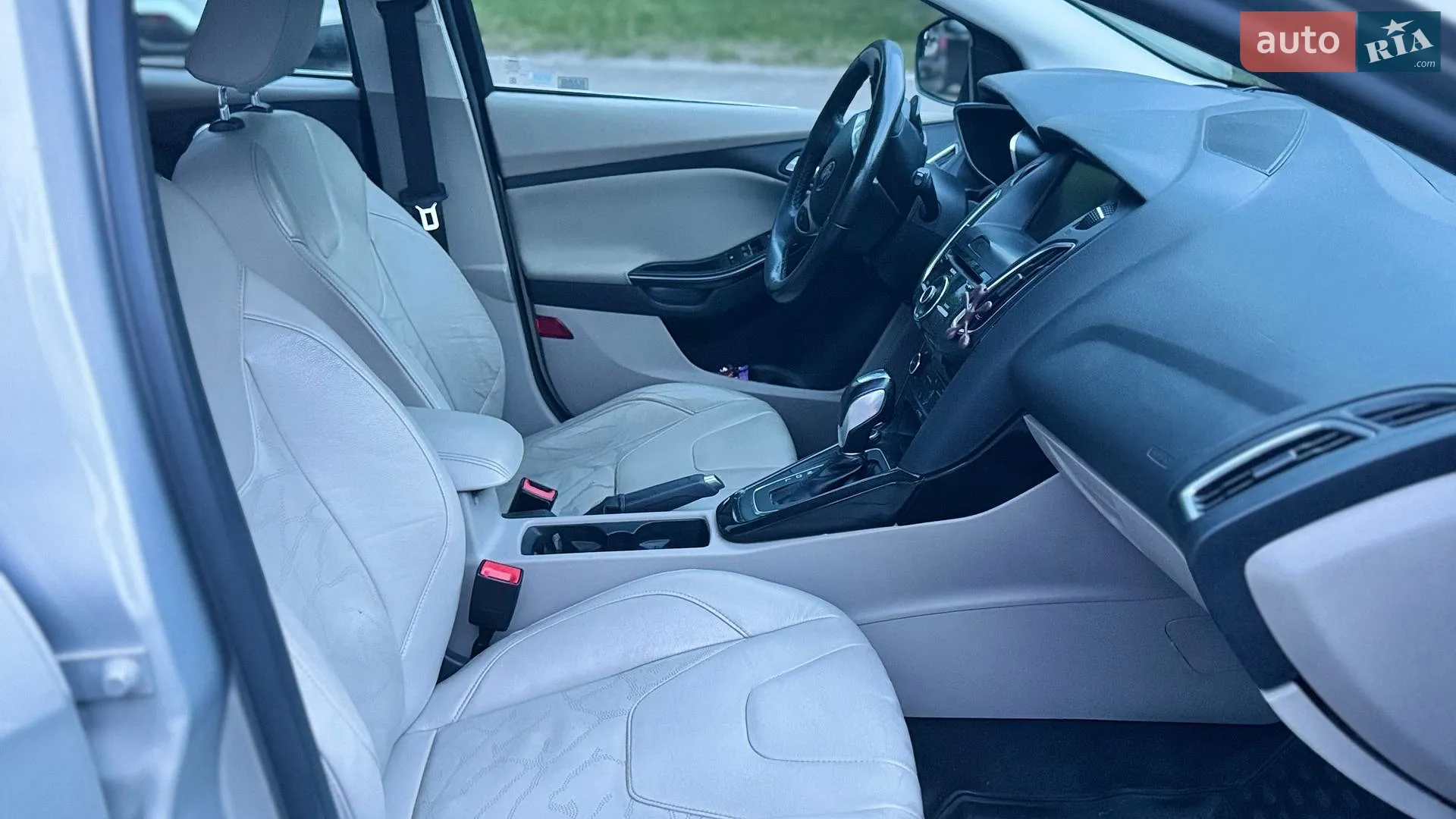 2015 Ford Focus - мініатюра 19