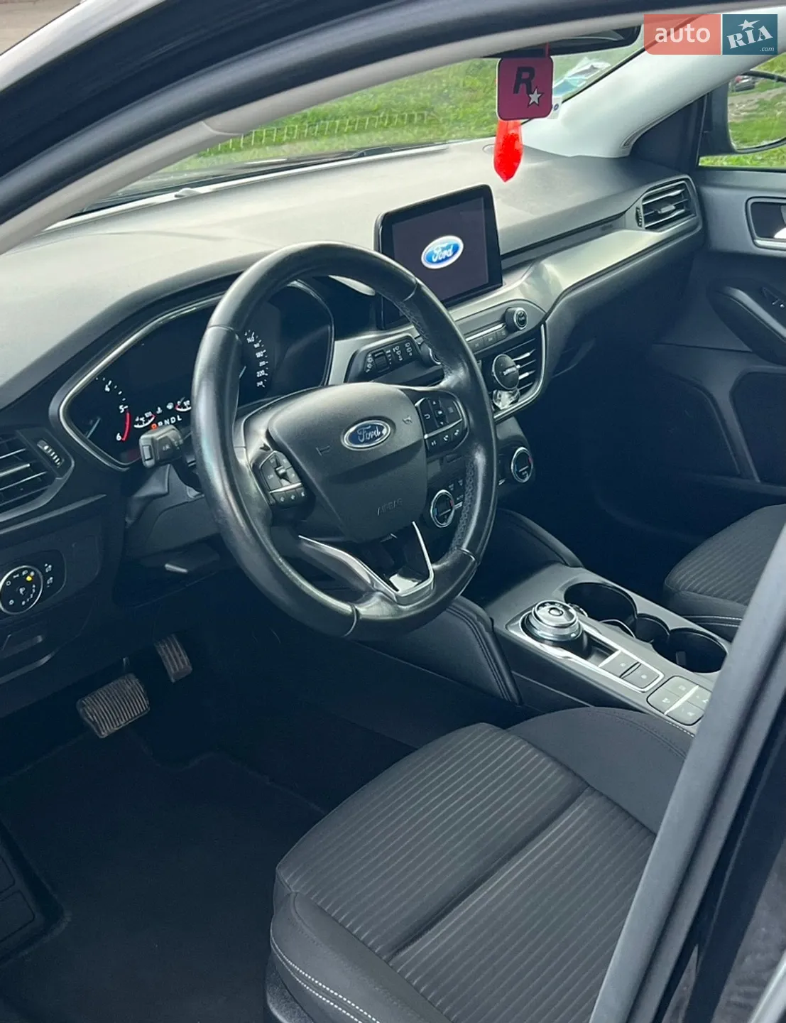 2020 Ford Focus - мініатюра 15