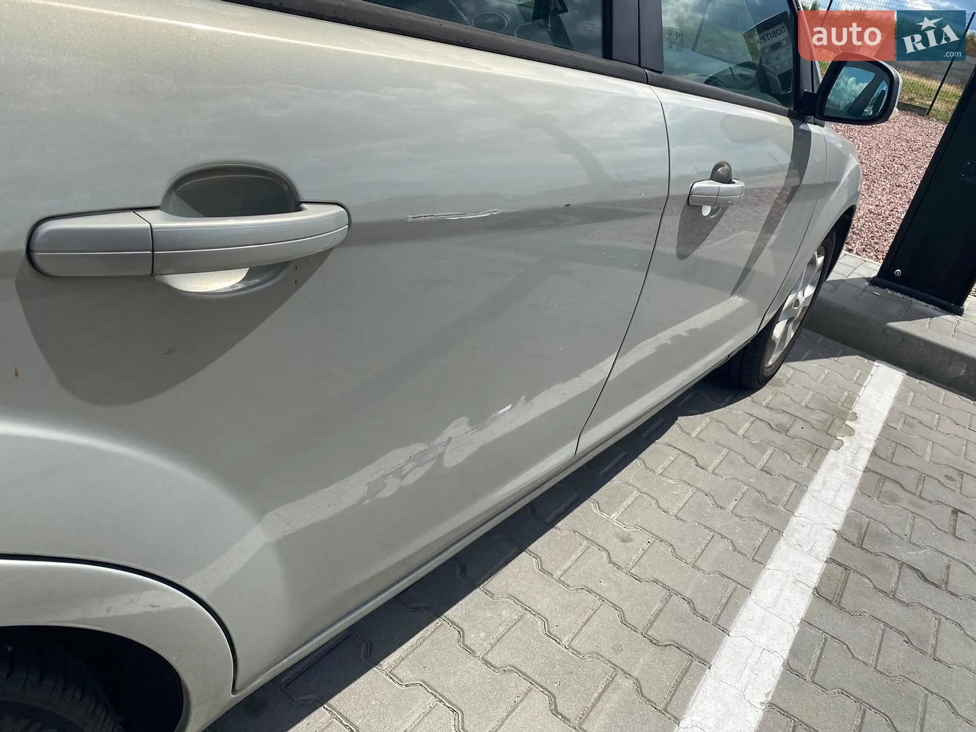 2010 Ford Focus - мініатюра 5