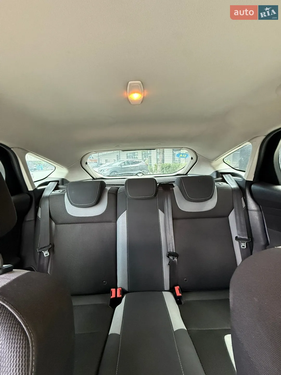 2013 Ford Focus - мініатюра 20