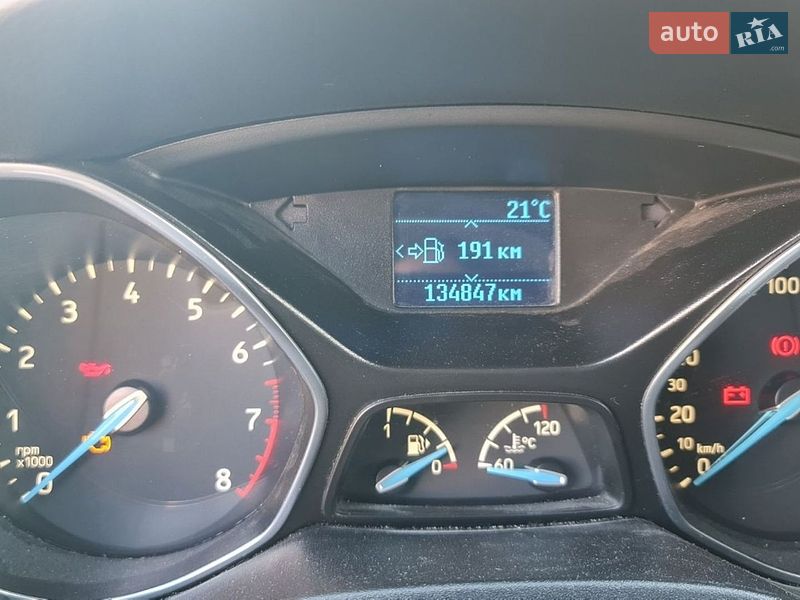 Універсал Ford Focus 2015 в Горішніх Плавнях