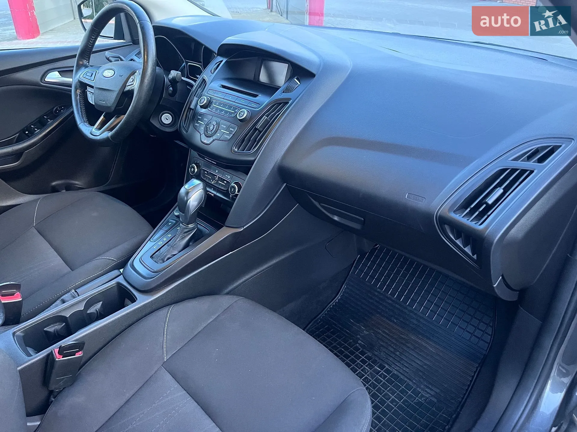 2015 Ford Focus - мініатюра 26