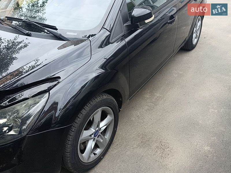 Універсал Ford Focus 2010 в Шепетівці
